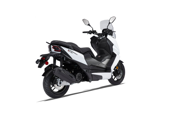 Supermach T16 Moped Scooter